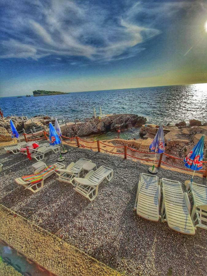 Apartments Marina Утьеха Экстерьер фото